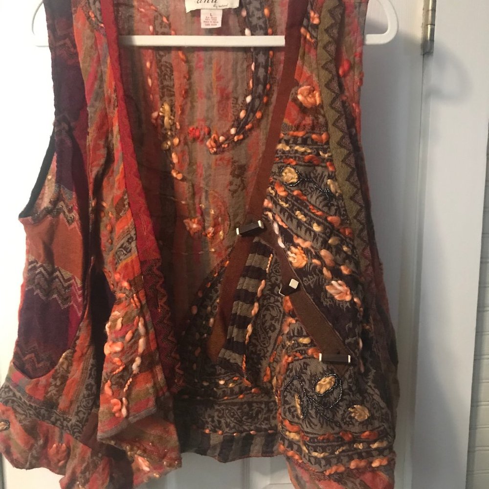UNIQUE COLORFUL VEST 100% WOOL